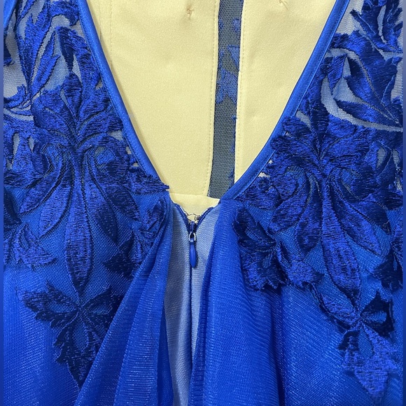 3/4 Lace Sheer Sleeve Royal Blue Gown Turkish Gown from Turkey - Picture 8 of 9